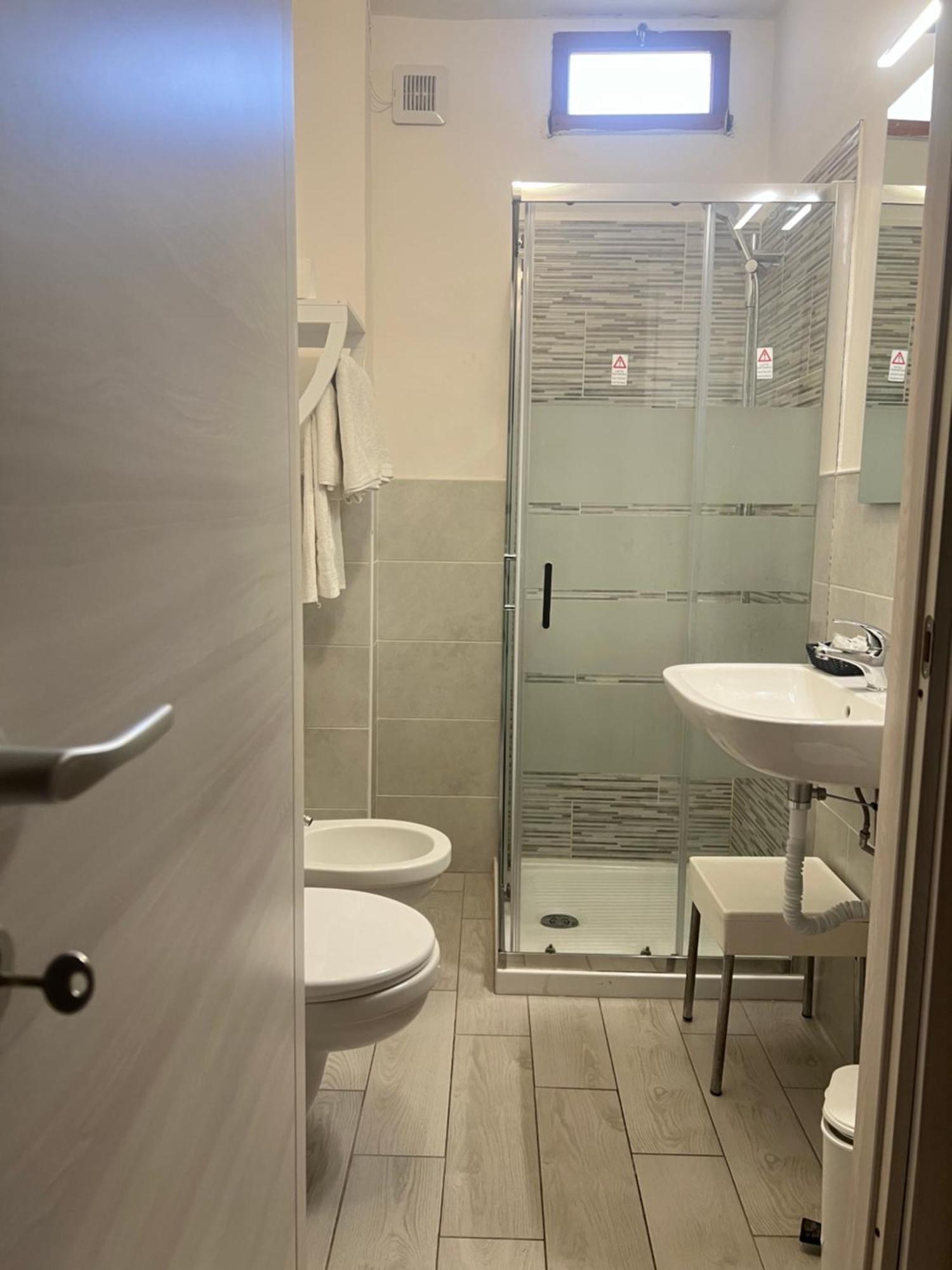 Hotel Persico Saluzzo Bagian luar foto